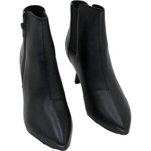 Clarks Kataleyna Glow Pointed Toe Ankle Boots Black Leather Women's US 6.5M